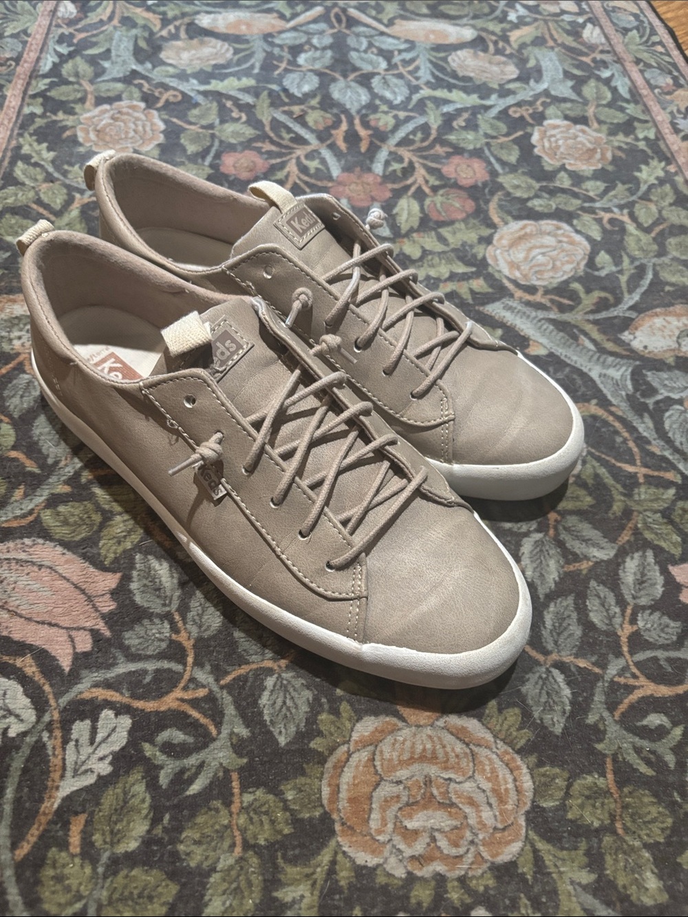 Keds Low-Top Sneakers in Taupe